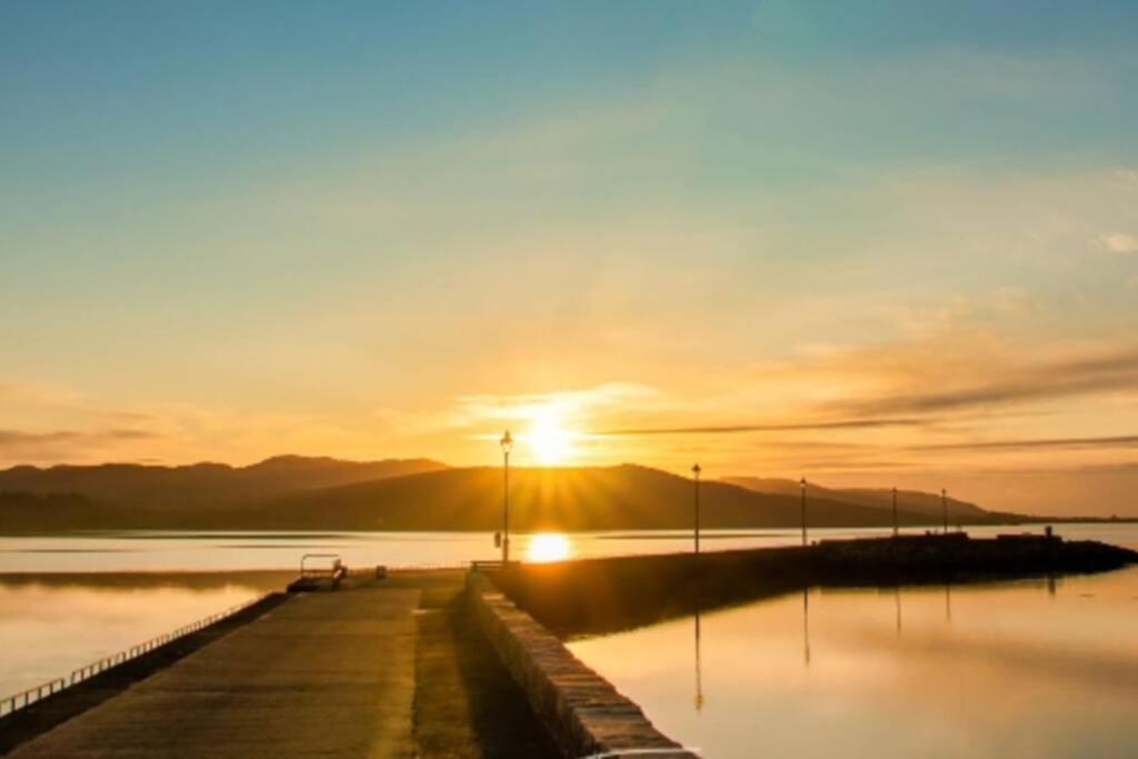 The Chalet Town Centre Dungloe Buitenkant foto