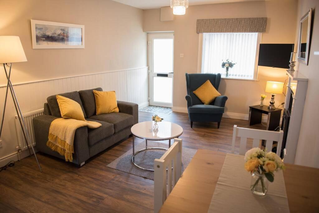 The Chalet Town Centre Dungloe Buitenkant foto